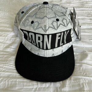 BORN‎ FLY NWT! Men's Flat Bill Cap SnapBack Moisture Sweatband Blk/Wht/Silver